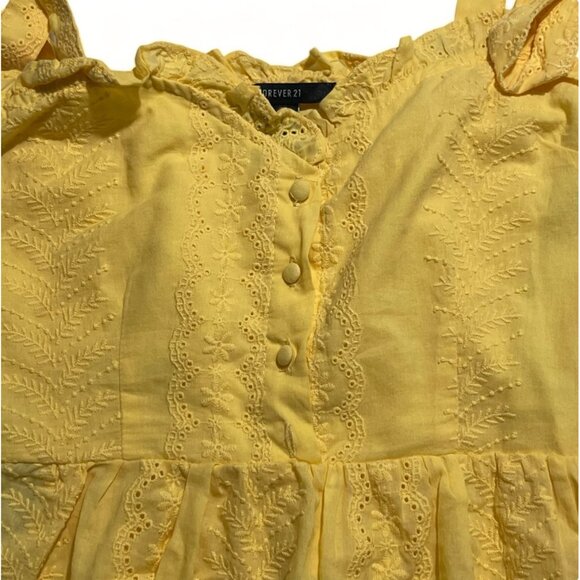 Forever 21 Juniors' Yellow Embroidered Lace Button Front Sleeveless Blouse - Picture 4 of 9